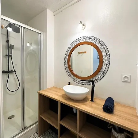Spacieux T1bis - Centre-ville Apartmán *